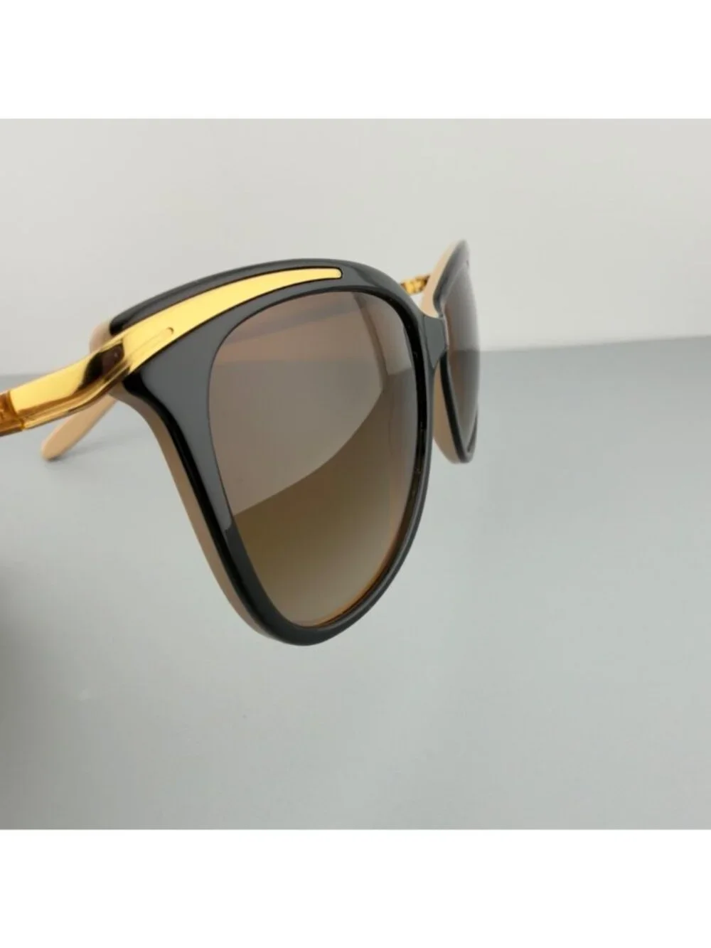 Ralph Lauren Women Sunglasses RA5203 Cat Eye 1090T5 Black On Gold 54 16 135 READ